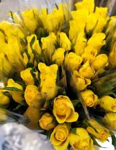 Jasmin Fleurs Fleuriste Paris 10e - roses jaunes vitrine